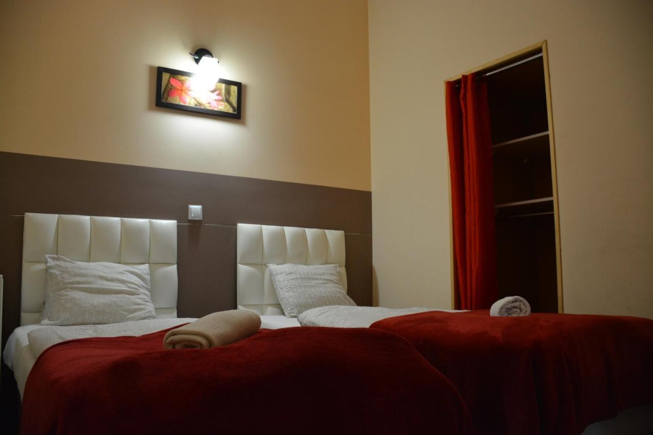 La Fontaine Hotel apartamentowy 2*