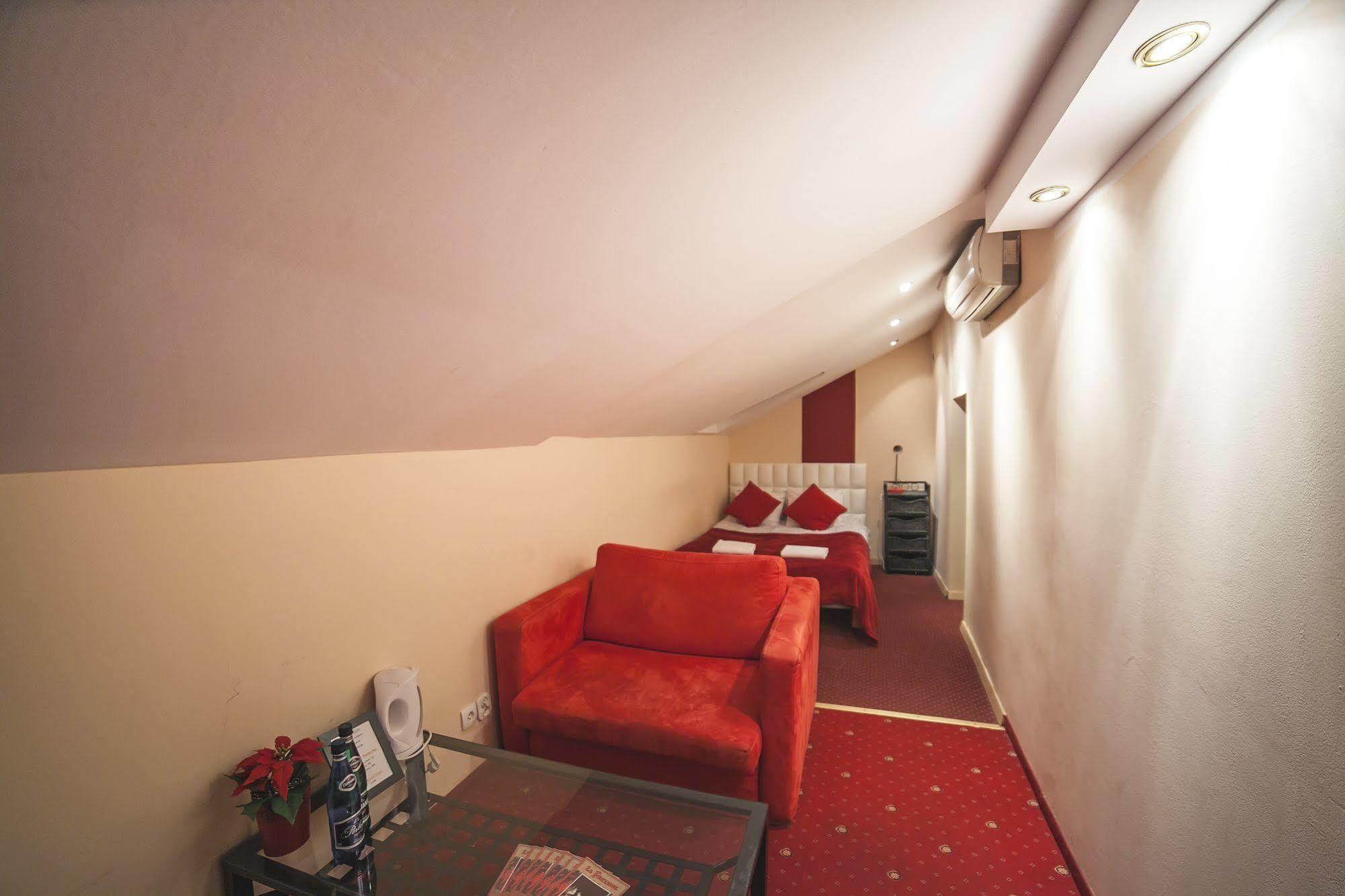 Hotel apartamentowy La Fontaine